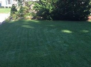 478 Washington St #000, Wellesley, MA 02482