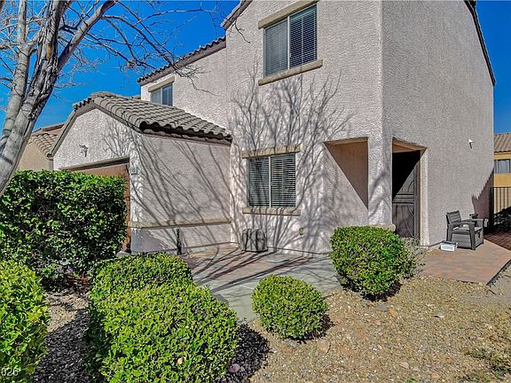 3rd image of 9146 Westchester Hill Ave