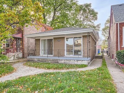 8944 S Jeffery Blvd, Chicago, IL, 60617