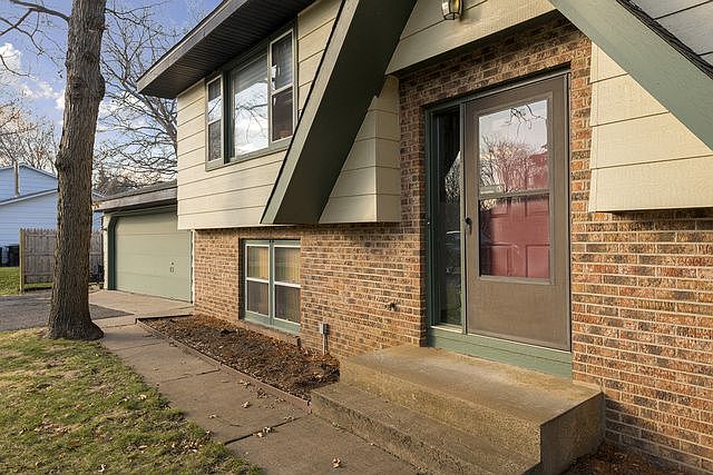 1st image of 16637 Mankato St NE