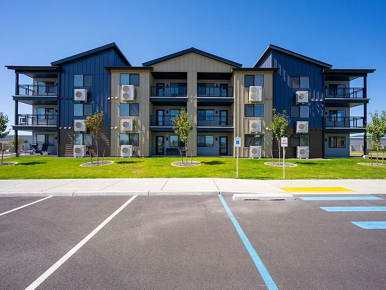Sky Meadow Villas — Photo 63