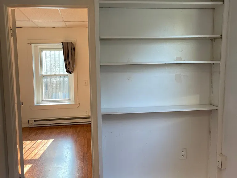 512 S 41st St #8 — Photo 31