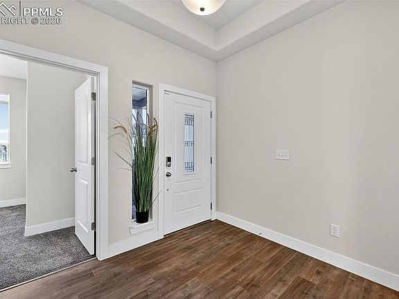 3rd image of 9257 Bugaboo Dr