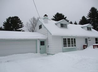 725 Parker Ave #1, Ontonagon, MI 49953