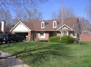 349 Forest Ct, Bolingbrook, IL 60440