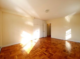 28 Sherman Rd #28I, Chestnut Hill, MA 02467