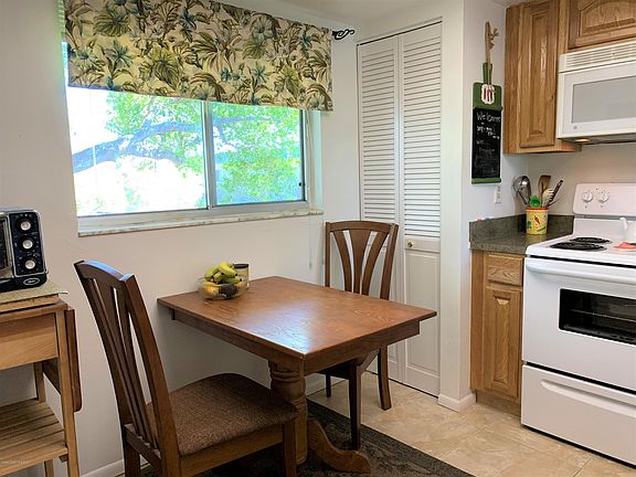 5th image of 2975 Thrush Dr APT 234