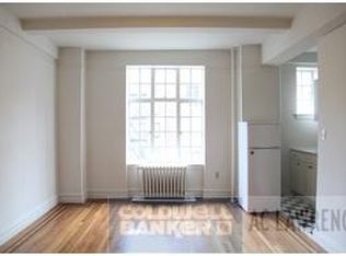 209 W 23rd St, New York, NY 10011