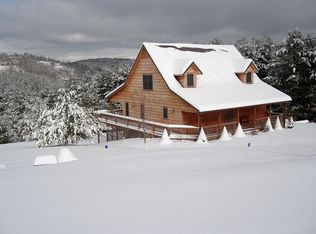 389 Cooper Cove Rd, Crumpler, NC 28617