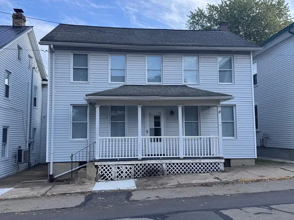 222 Armstrong St, Halifax, PA 17032