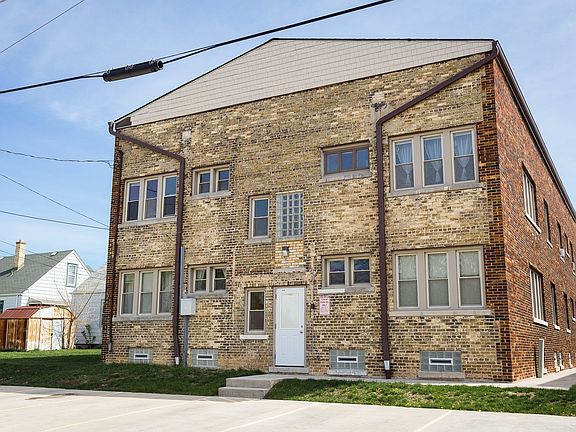 2nd image of 3347 South Dr #3