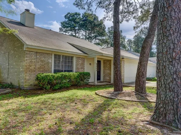 9203 Towerstone Dr, Spring, TX 77379