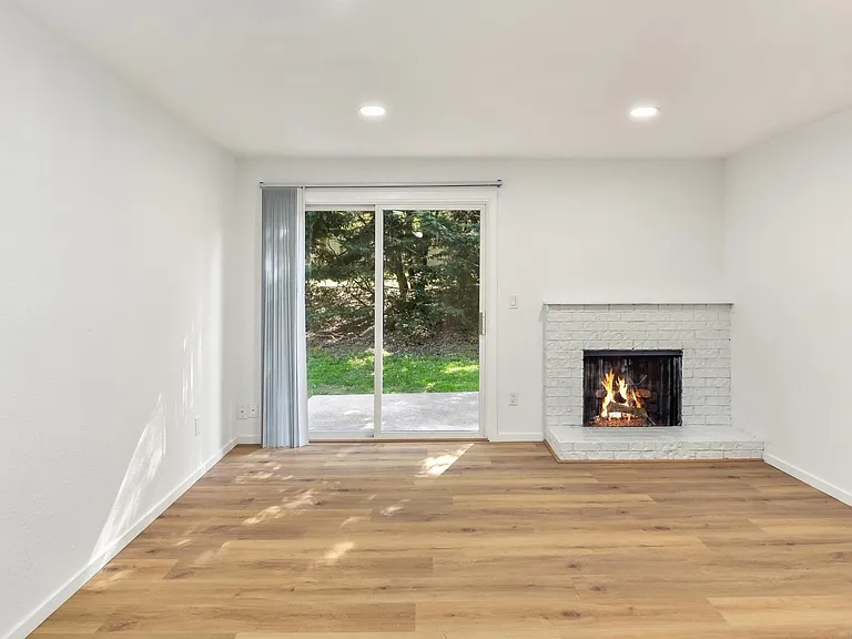 5020 S 58th St #A — Photo 7