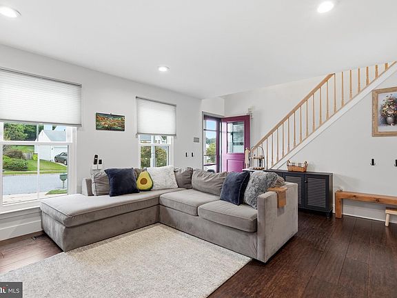 4th image of 339 Enfield Rd