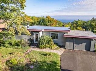 420 Leicester Ave, Duluth, MN 55803