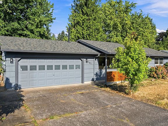3rd image of 101 SE 194th Ave