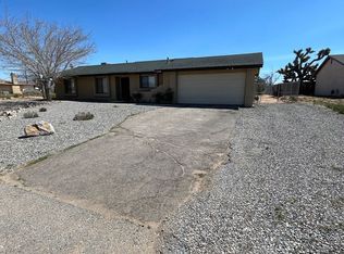 22005 Mohican Ave, Apple Valley, CA 92307
