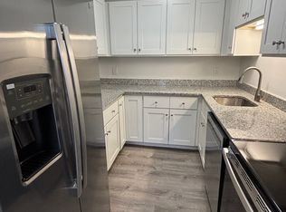125U Clubhouse Dr SW UNIT 9, Leesburg, VA 20175