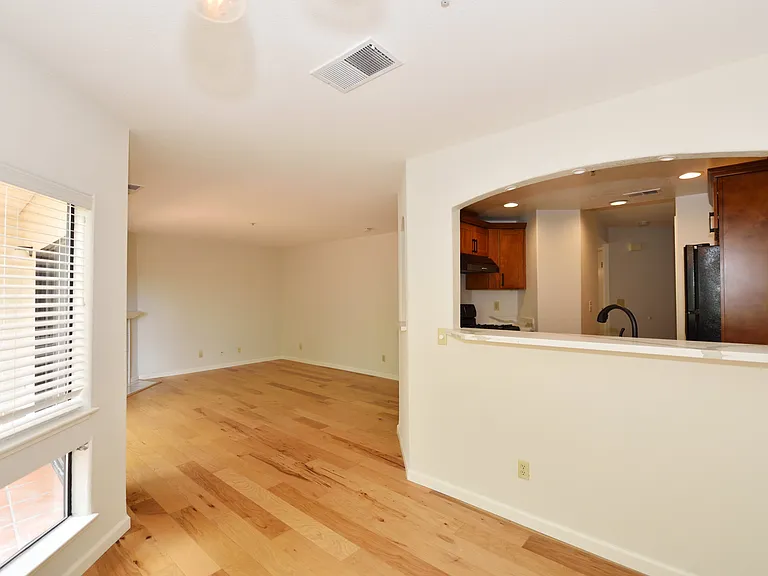 21314 Gary Dr #105 — Photo 7