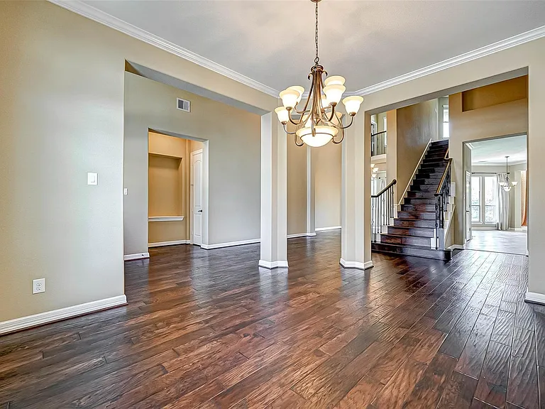 2914 Cotswold Ln — Photo 10