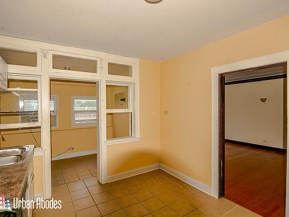 4th image of 4523 N Wolcott Ave #Ua2b
