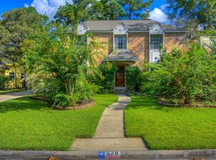 528 S Rivershire Dr, Conroe, TX 77304