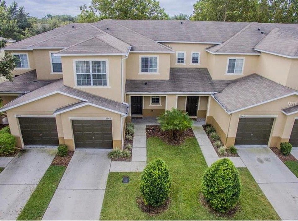 Beautiful Wedgewood Townhome