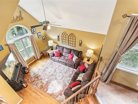 4th image of 9200 Oak River Dr