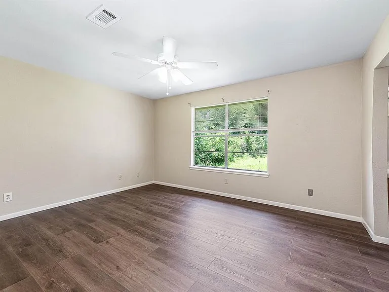 20706 Youpon Ln — Photo 16