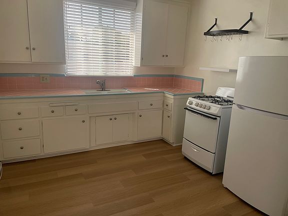 4th image of 5111 Inglewood Blvd #5121-7