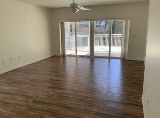 960 Starkey Rd APT 2101, Largo, FL 33771