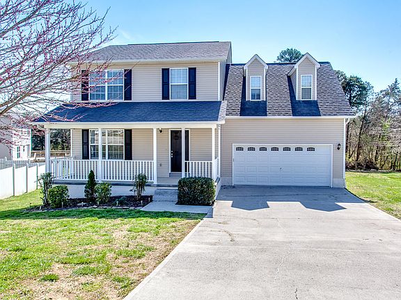 5th image of 7104 Pinecroft Ln