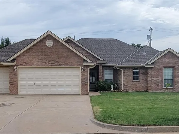 11056 Sheffield St, Midwest City, OK 73130