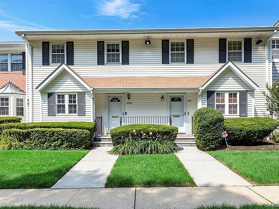 2nd image of 208 Palo Alto Drive