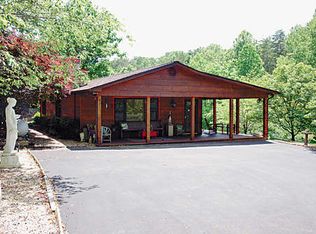 2869 Easy St, Sevierville, TN 37862