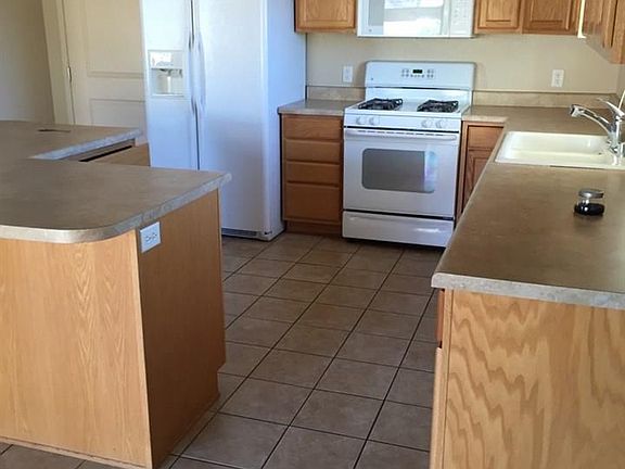 3rd image of 10576 Avenida Canela