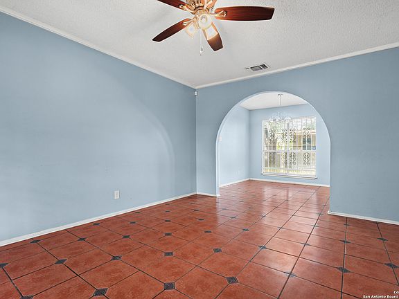 4th image of 5243 Woodbrook