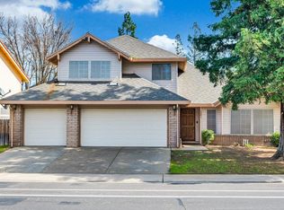 5601 Laguna Park Dr, Elk Grove, CA 95758