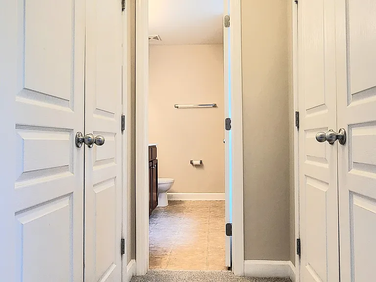 411 Five Pine Ct — Photo 14