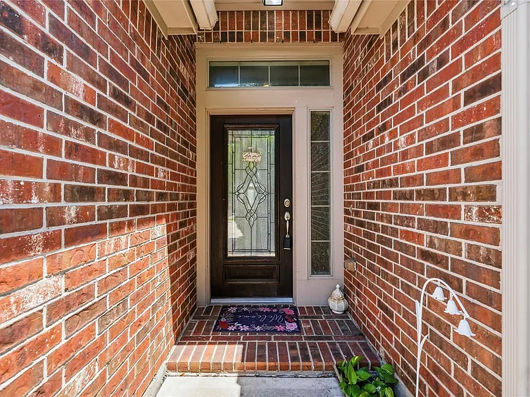 3802 Windmill Links Dr — Photo 3