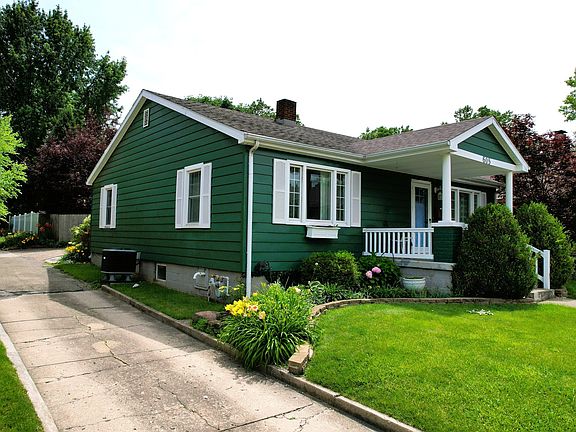 2nd image of 605 E Main St