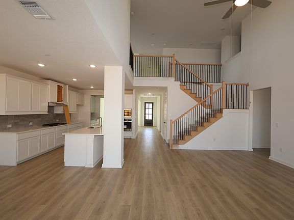 2nd image of 3977 Waco Way