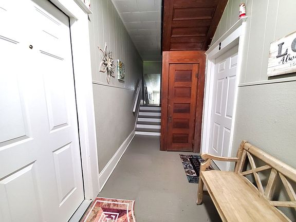 3rd image of 1478 Johns St #2B-1BA-698SQFT