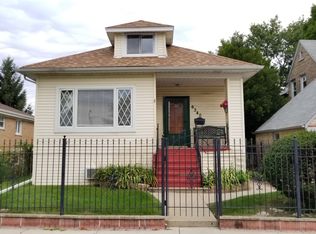 6340 W Barry Ave, Chicago, IL 60634