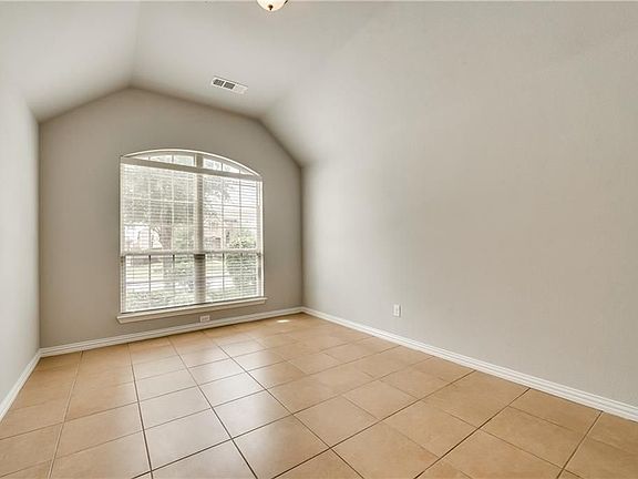 5th image of 11908 Joplin Ln