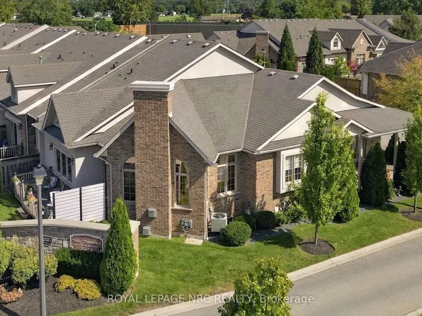 3232 Montrose Rd #8, Niagara Falls, ON L2H 0E8