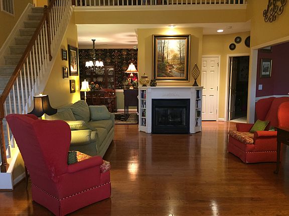 3rd image of 4709 Hanberry Dr