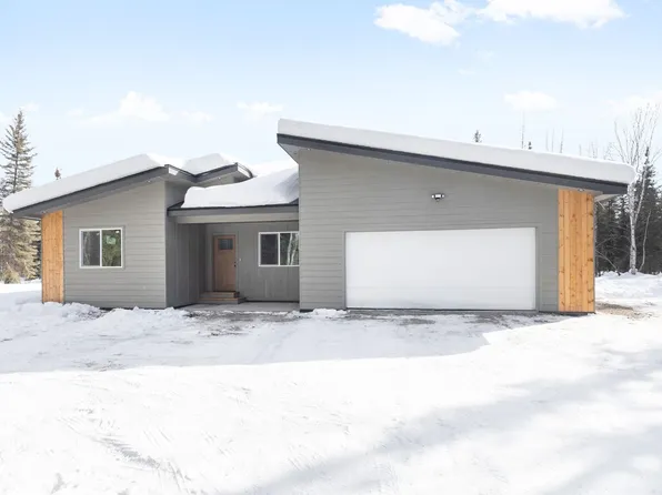 1548 Kylie Sueroo Ct, North Pole, AK 99705