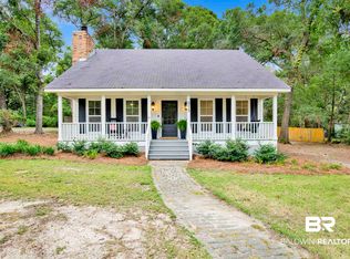 818 Bon Secour St, Fairhope, AL 36532