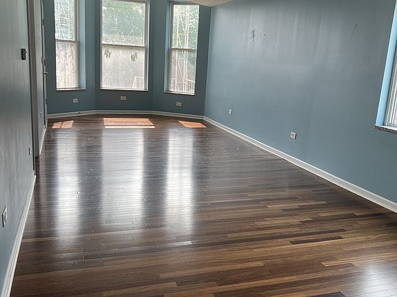 3rd image of 10630 S Avenue M #2